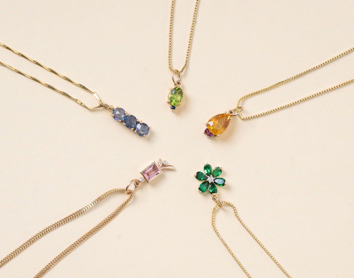 Pendentif Sève — Quartz rose fait main à Essaouira